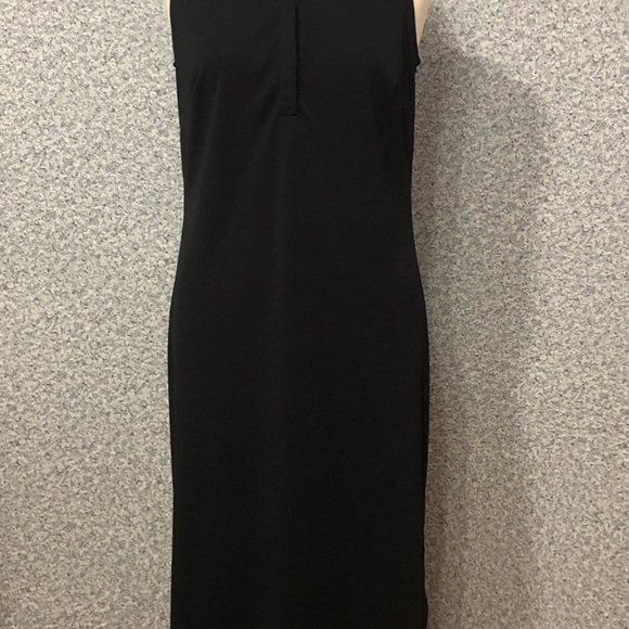 Van Heusen Solid Black Maxi – Flowy, Button V-Neck, Effortless Chic D321 - Picture 4 of 8